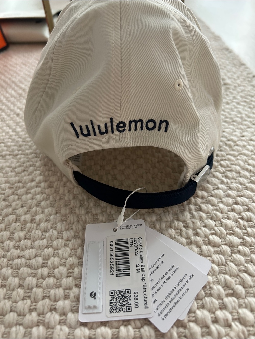 LULULEMON Classic unisex Ball cap . structured - Picture 2 of 2